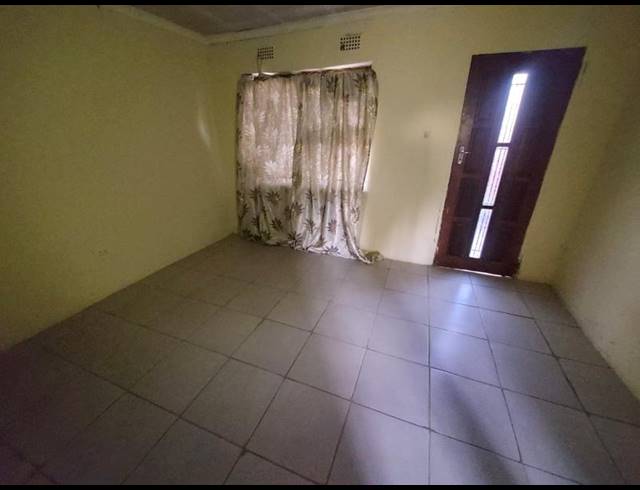 2 BEDROOM PROPERTY TO RENT IN ZOLA
